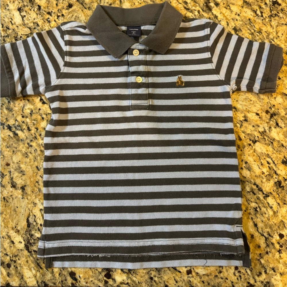 GAP Brannan Bear Polo - Size 3T jeans